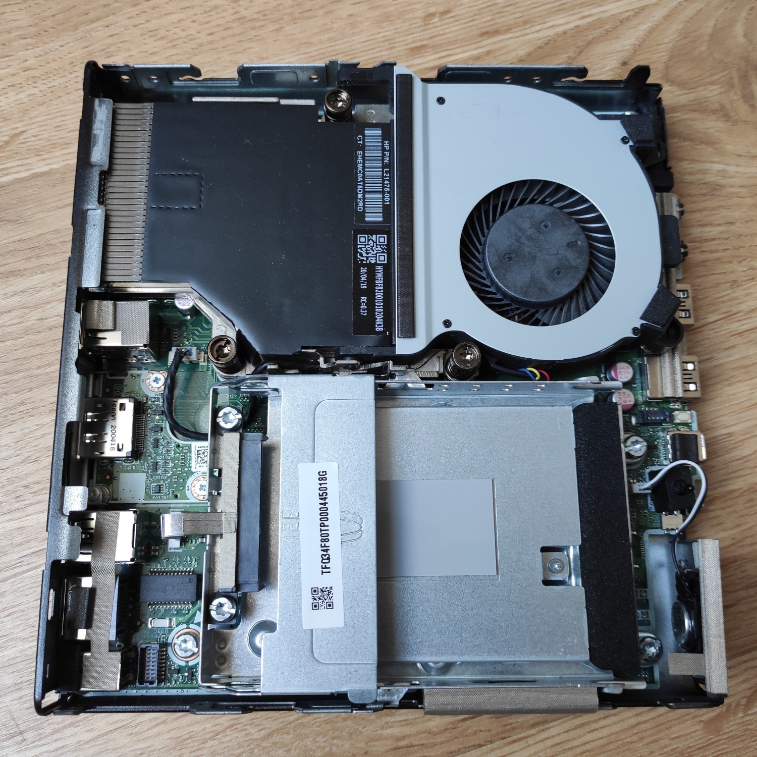 HP EliteDesk 705 G5 - Innen