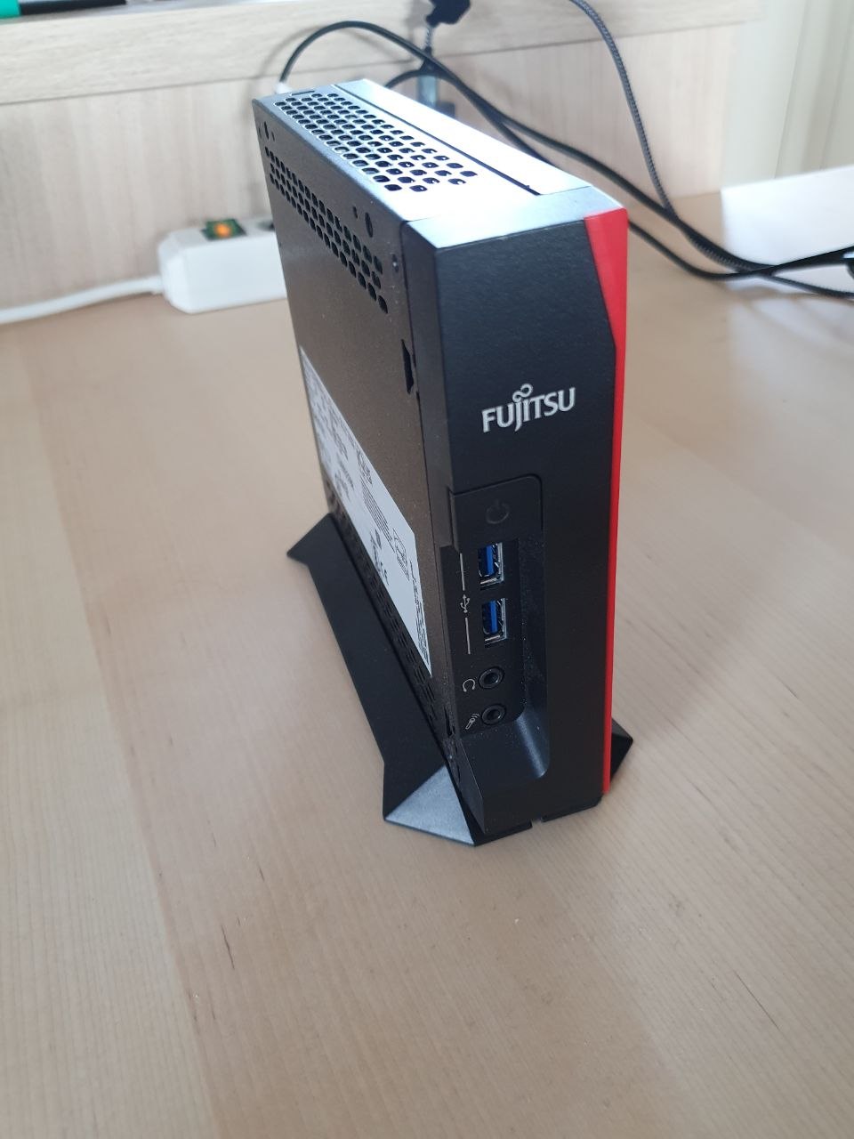Futro S7010 (2)
